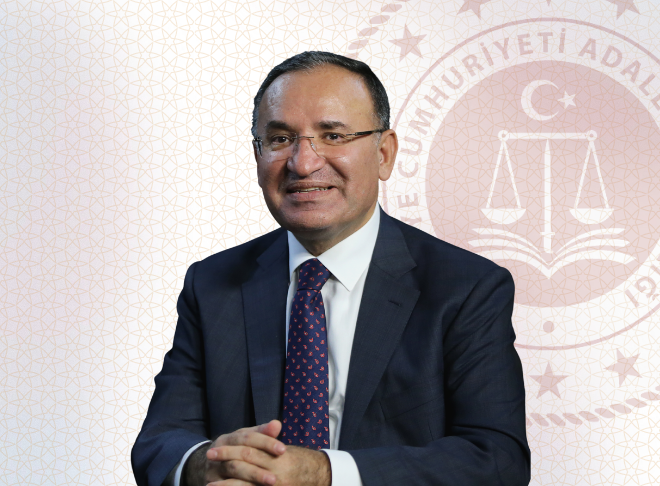 Bekir Bozdağ